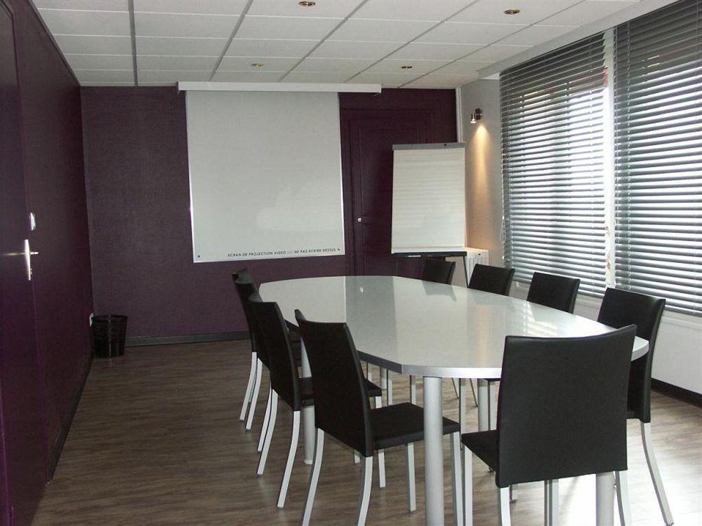 Hotel Restaurant Seminaires La Foresterie Le Mans Eksteriør billede